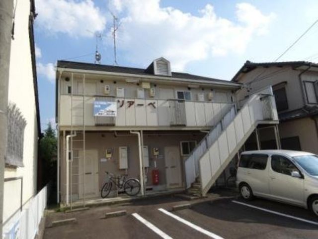 拡大写真:ソアーベ 2階202の外観写真(昼)
