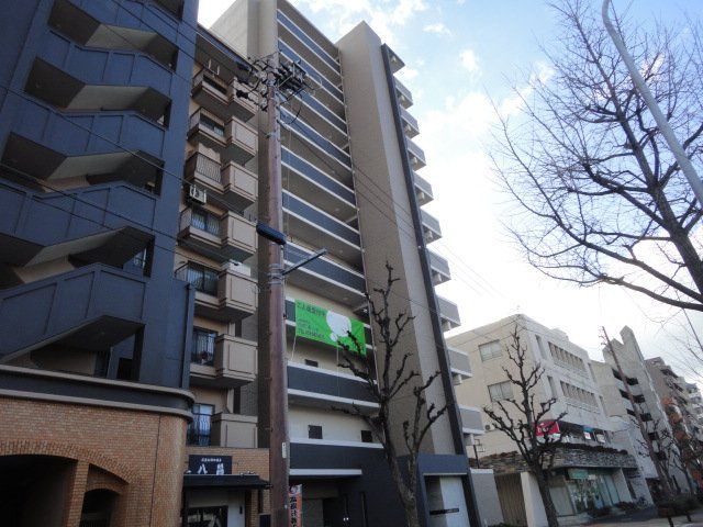 拡大写真:名古屋市昭和区御器所通2丁目 5階504の外観写真(昼)