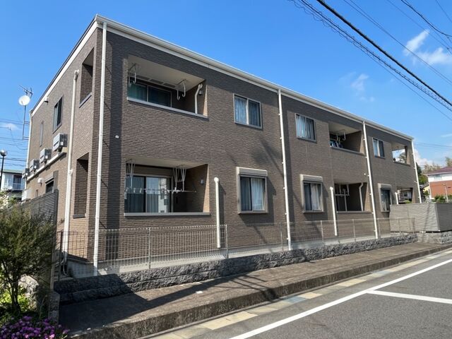 拡大写真:ルミナス コード 1階101の外観写真(昼)