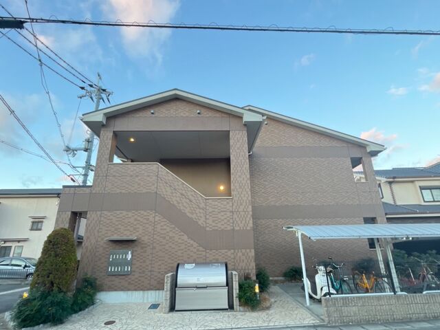拡大写真:AC.COURT 1階103の外観写真(昼)