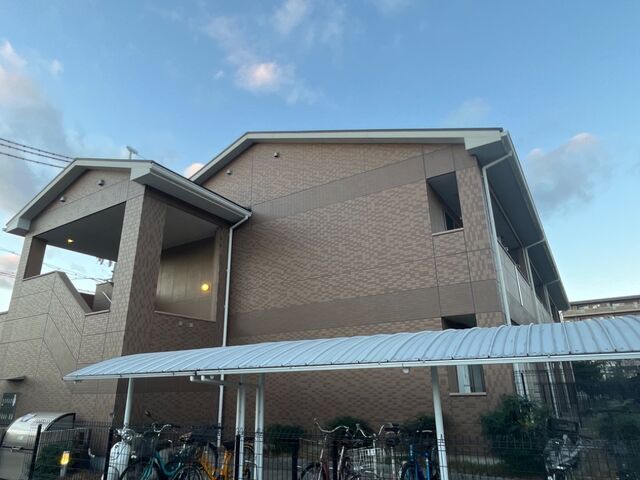 拡大写真:AC.COURT 1階103の外観写真(昼)