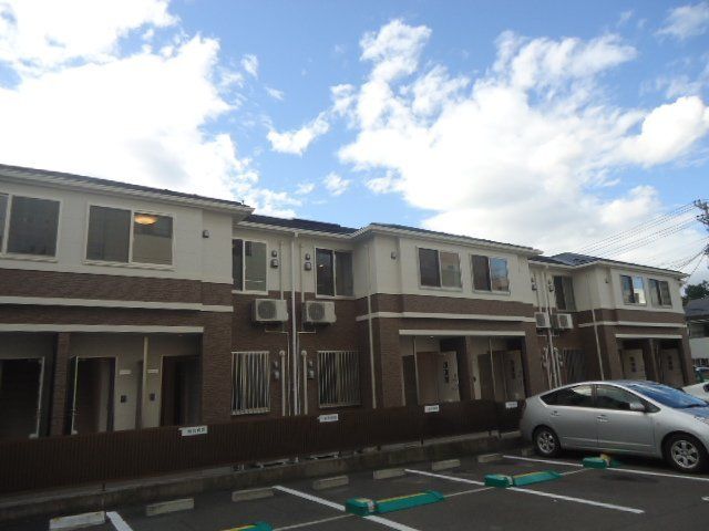 拡大写真:クレール長町 1階103の外観写真(昼)