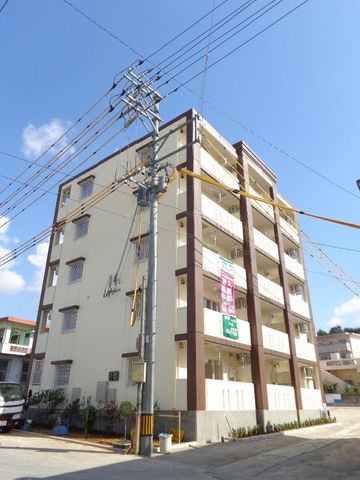 拡大写真:菩提樹 4階401の外観写真(昼)