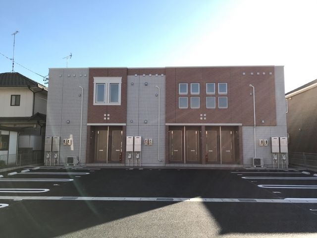 拡大写真:Central Garden B 1階101の外観写真(昼)