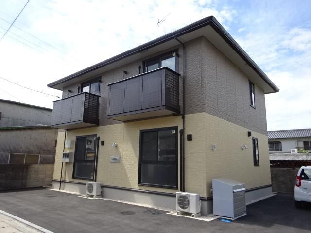 拡大写真:ソラーナ浜ノ茶屋 2階101の外観写真(昼)