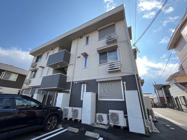 拡大写真:恵比寿Ⅴ 2階201の外観写真(昼)