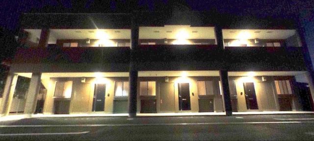 拡大写真:レオナート 1階103の外観写真(昼)