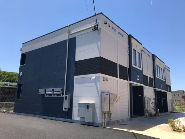 イースト・サンプレイス Bの外観