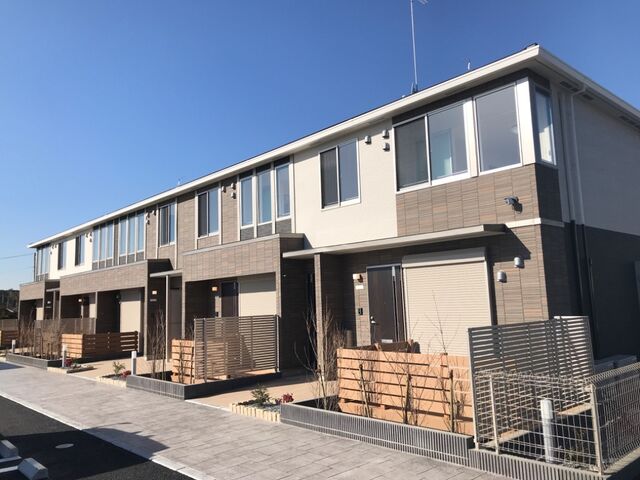 拡大写真:高尾崎 NEW TOWN La・Terre I 2階206の外観写真(昼)