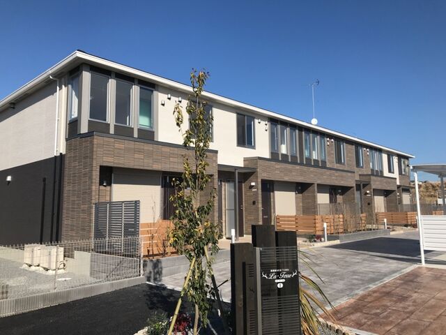 高尾崎 NEW TOWN La・Terre Iの外観