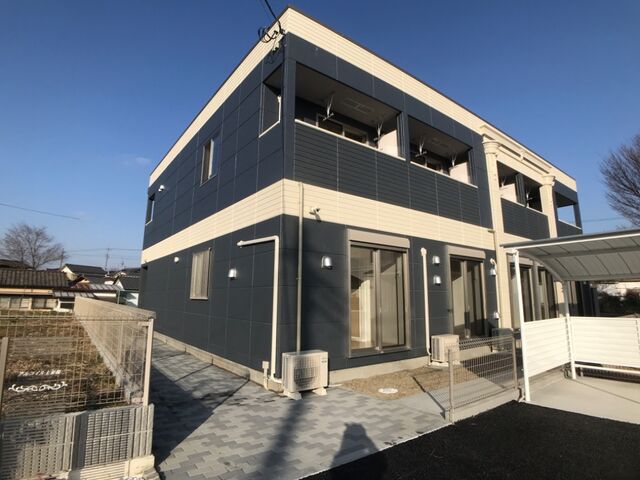 拡大写真:アルコイル上並榎 2階202の外観写真(昼)