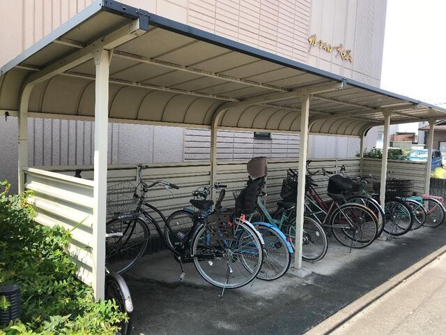 拡大写真:サンシャイン大堀 3階301の外観写真(昼)