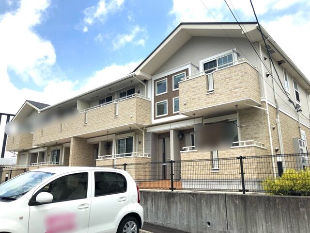拡大写真:ダンデライオンヒル 2階202の外観写真(昼)