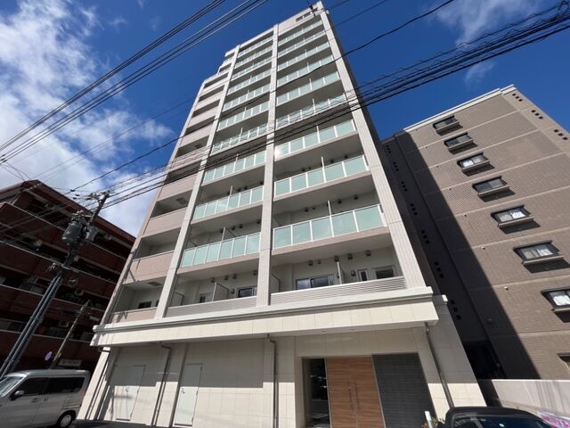 写真：グランエッセの外観