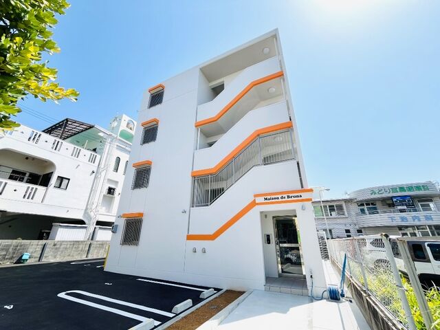 写真：メゾン　ド　ブルーナの外観