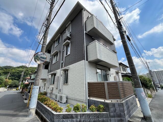 拡大写真:チェリーハイツ宮前 2階203の外観写真(昼)