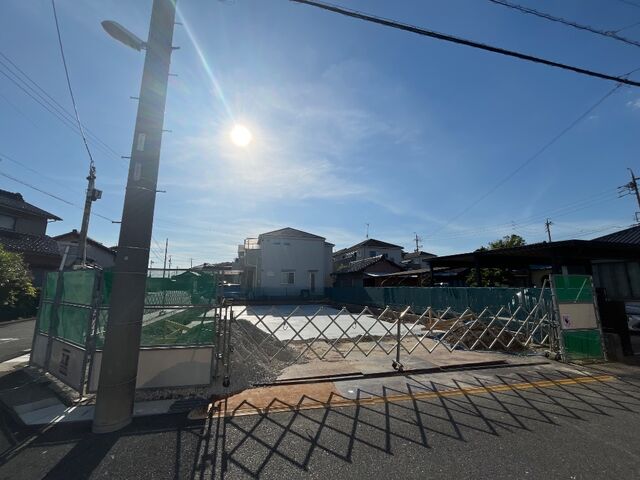 拡大写真:Sun Flora 2階201の建築現場