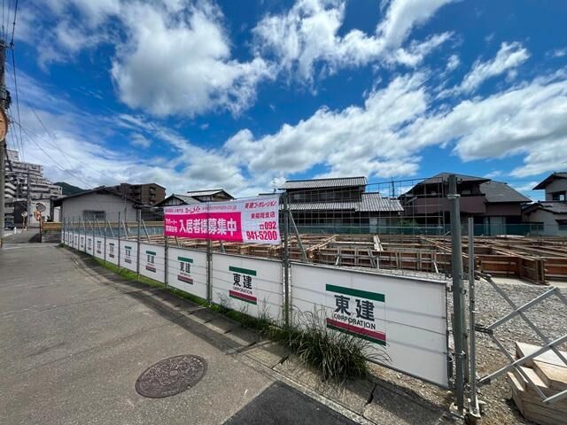 拡大写真:仮)夜臼6丁目新築アパート 2階206の建築現場