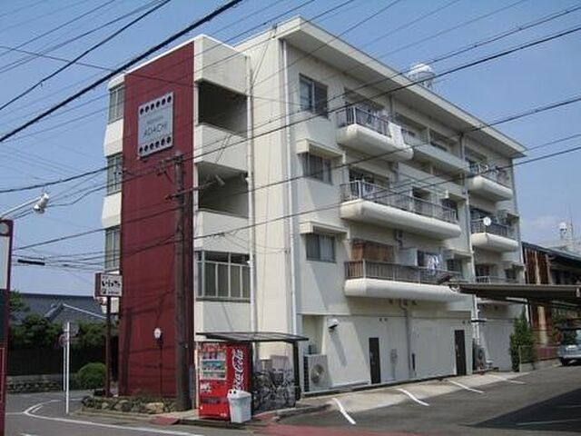 拡大写真:マンションADACHI 4階402の外観写真(昼)