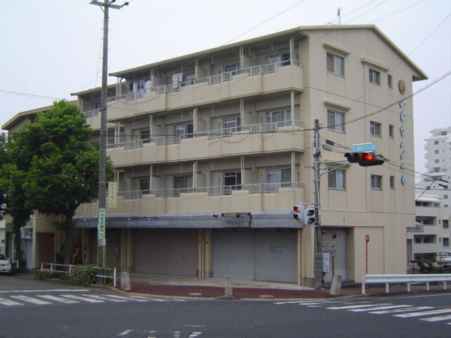 拡大写真：名古屋市名東区本郷２丁目 2階202の外観写真（昼）