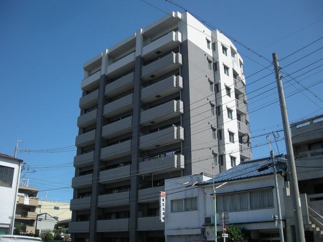 写真:レジディア徳川の外観