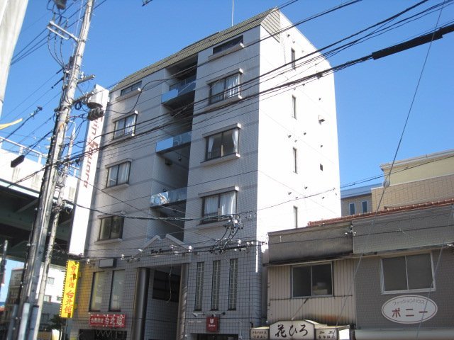 写真:名古屋市北区黒川本通5丁目の外観