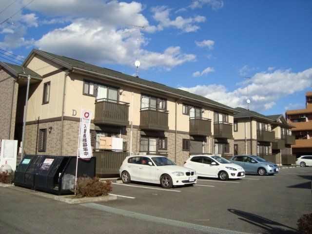 アルシオーネD棟の外観