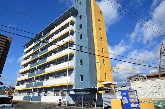 東海ステーションハイツの外観