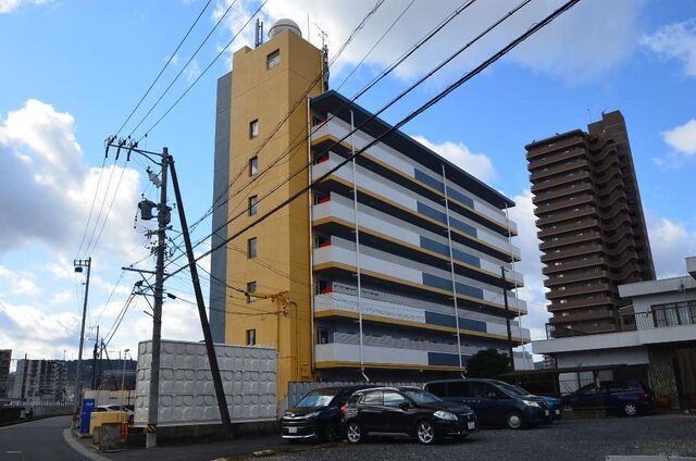 拡大写真:東海ステーションハイツ 2階2Bの外観写真(昼)