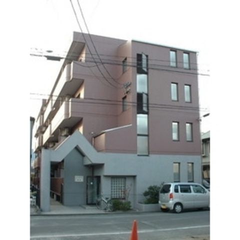 ルミエール馬渕の外観