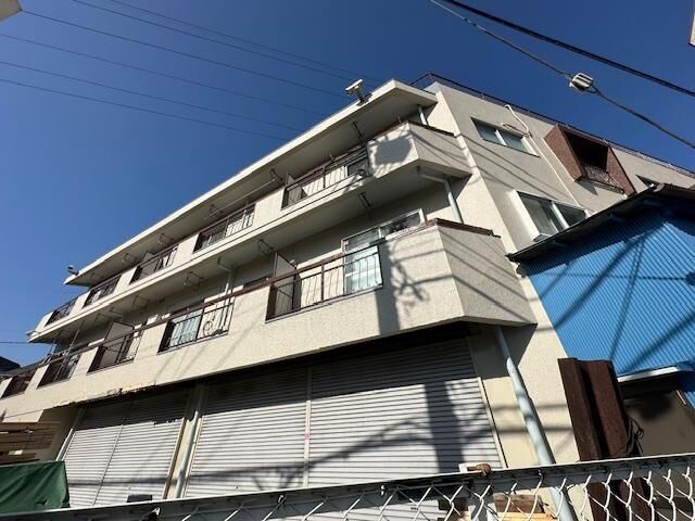 拡大写真:第二丸八ビル 3階302の外観写真(昼)