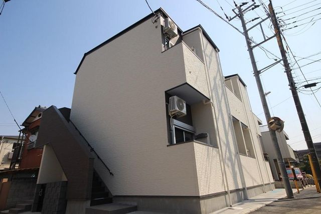 拡大写真:レイズ大久保 1階101の外観写真(昼)