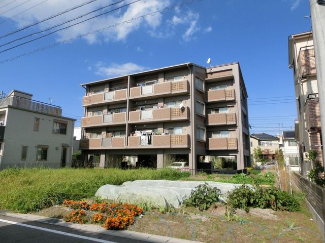 拡大写真：Ｌａ．高島 4階3-Cの外観写真（昼）