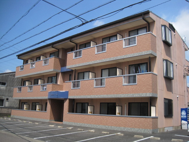 写真:岐阜市茜部菱野3丁目の外観