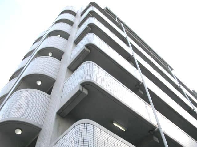 大阪市淀川区木川西1丁目の外観