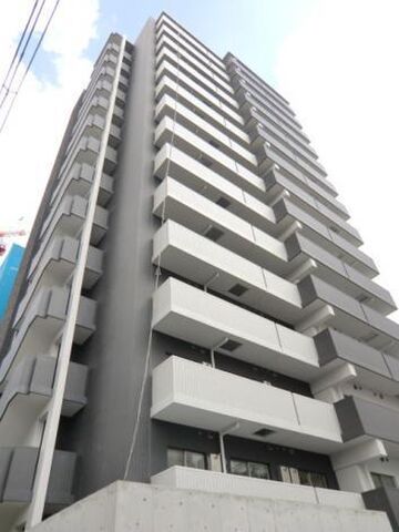 大阪市淀川区十三本町1丁目の外観