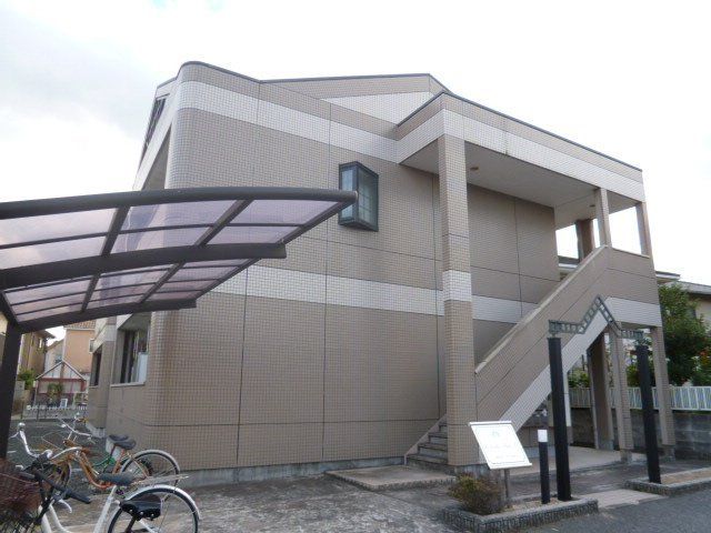 拡大写真:倉敷市田ノ上 2階203の外観写真(昼)
