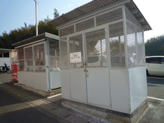 拡大写真:倉敷市藤戸町天城 2階202の外観写真(昼)