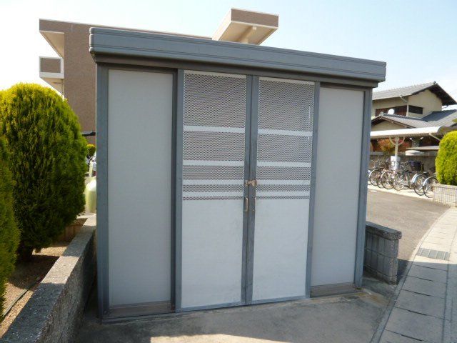 拡大写真:倉敷市八王寺町 3階301の外観写真(昼)