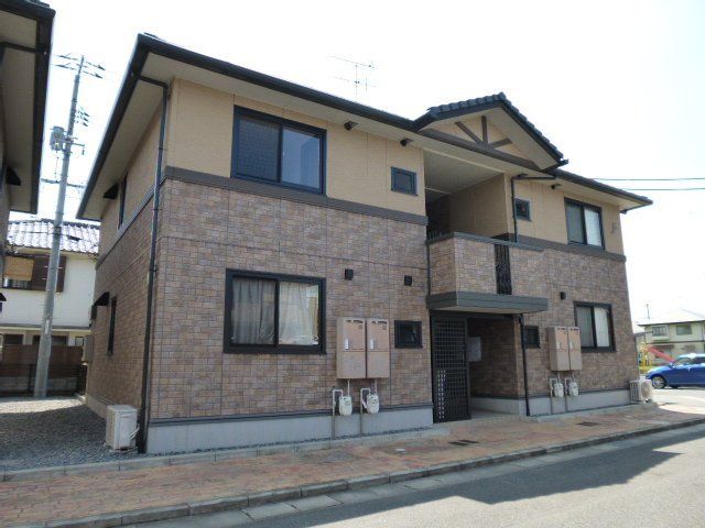 拡大写真:倉敷市大内 1階101の外観写真(昼)