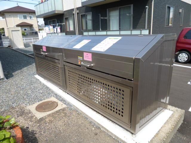 拡大写真:倉敷市福島 1階102の外観写真(昼)