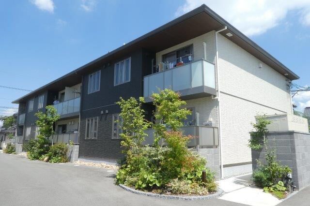 総社市井手の外観
