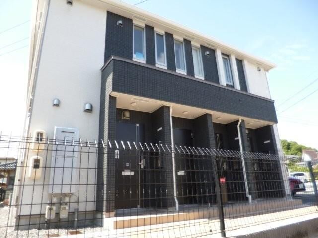 拡大写真:倉敷市中庄 2階202の外観写真(昼)
