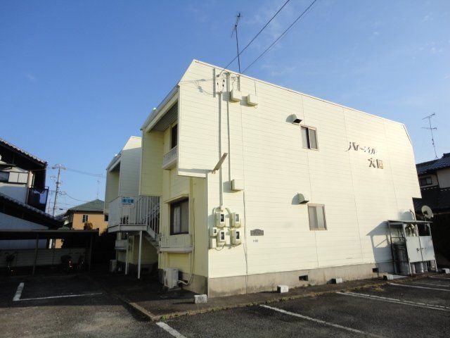 拡大写真:パレーシャル大園 2階201の外観写真(昼)