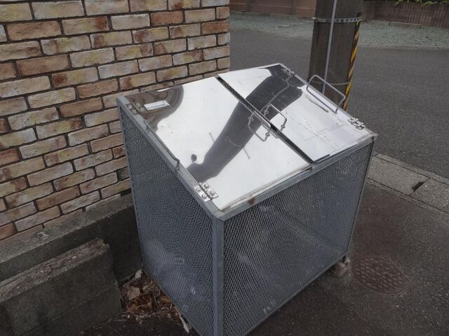 拡大写真：メゾン山本 1階103の外観写真（昼）