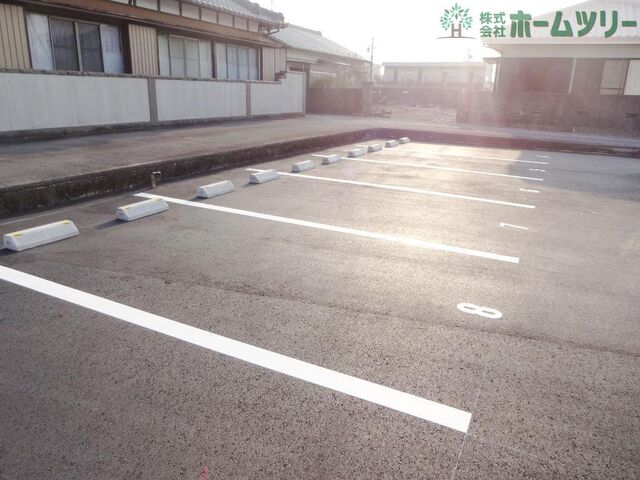拡大写真:Bell tree 2階2Aの外観写真(昼)