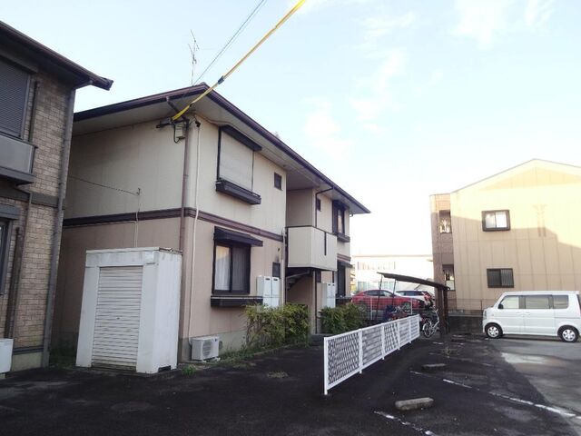 拡大写真:セジュール上浜 2階201の外観写真(昼)