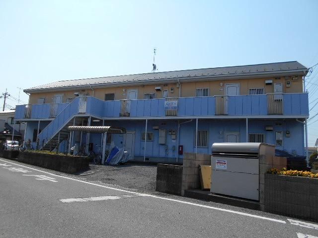 拡大写真:春日部市栄町2丁目 2階201の外観写真(昼)