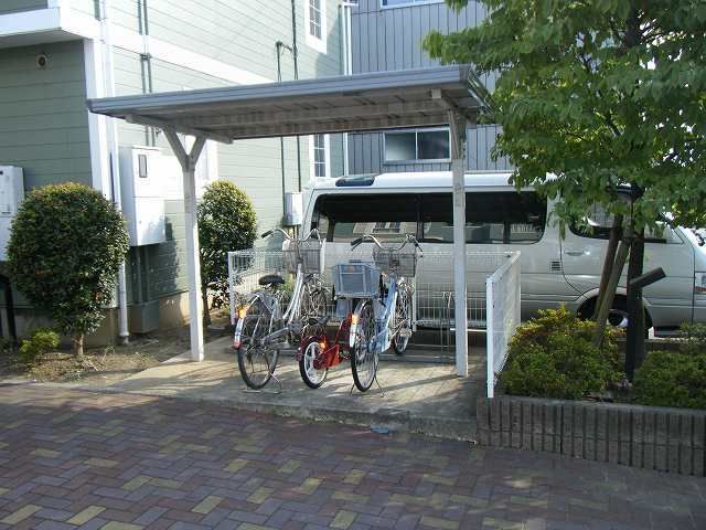 拡大写真:クレールⅡ 2階202の外観写真(昼)
