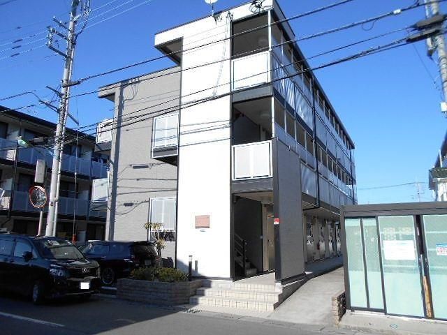 拡大写真:春日部市緑町1丁目 2階201の外観写真(昼)